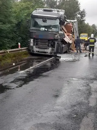 Kolizja na obwodnicy Karczewa