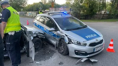 Ucieczka przed policją zakończyła się wypadkiem