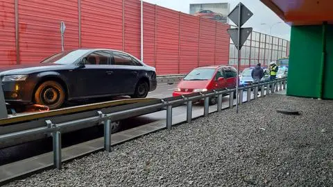 Zderzenie dwóch samochodów. "Kierowca miał ponad dwa promile"