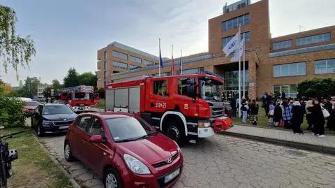 Zapach spalenizny wyczuwalny na ternie kampusu UKSW