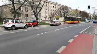 Kolizja rowerzysty i autobusu miejskiego