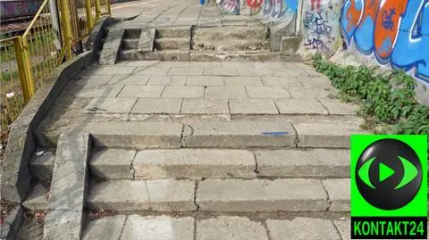 PKP Koło: wyszczerbione schody i myląca tablica