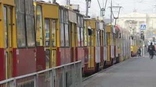 Tramwaje stanęły też na Marszałkowskiej