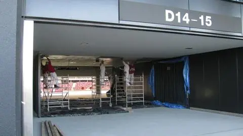 Odpadł fragment sufitu na Stadionie Narodowym