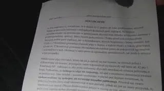 Pikieta KOD przed budynkiem KSP