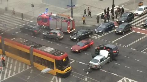 Wypadek zablokował tramwaje w centrum. Jedna osoba ranna