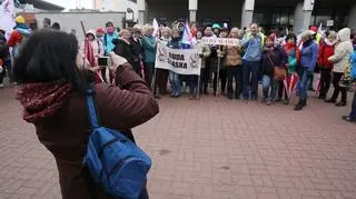 Związkowcy zbierają się na Torwarze