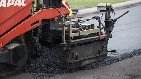 W weekend asfaltowanie na Grochowie i Woli. W sobotę prace na torowiskach