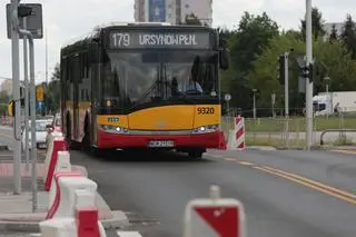 Na skrzyżowaniu Płaskowickiej i Rosoła powstała "hopka"