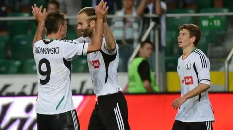 Legia wygrywa i awansuje