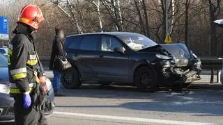 Zderzenie czterech aut w Alejach Jerozolimskich