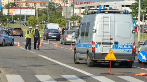 Babcia z wnuczką potrącone na pasach