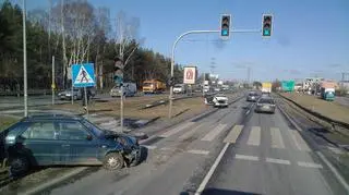 Do wypadku doszło na granicy Warszawy i Łomianek
fot. warszawa@tvn.pl/konik