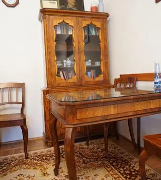 Wyposażenie meblarskie Instytutu Historii PAN w rejestrze zabytków