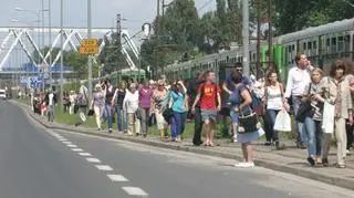 Pasażerowie opuścili pociąg