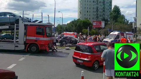 Ciężarówka uderzyła w mazdę