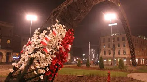 Dekorowali tęczę na biało-czerwono