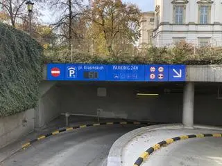 Parking podziemny pod placem Krasińskich