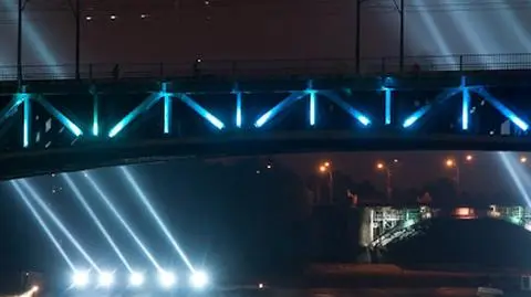 Ostatnie przygotowania do "Świetlnego mostu"