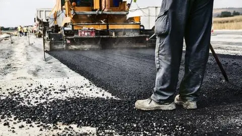Połatana Ostródzka idzie do remontu. Co z Głębocką?