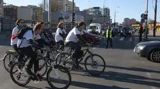 Masa Krytyczna w hołdzie bohaterom getta