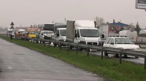 Karambol pięciu aut w Łomiankach 
