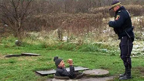 Nie chcą iść do noclegowni "Tu jestem wolny"