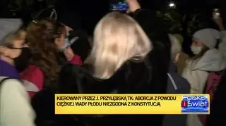 Protestujący przeszli sprzed gmachu TK pod siedzibę PiS