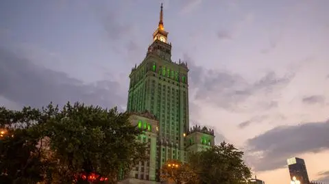 Podświetlą most i PKiN na zielono. Czerwiec będzie miesiącem ekologii