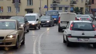 Kiedy kierowcy pojadą szerszą ulicą?