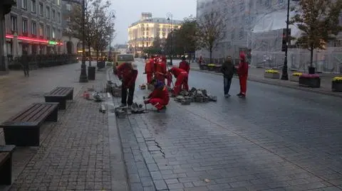 Kilku robotników w zatoczce, a zamknięta cała ulica. Dlaczego?