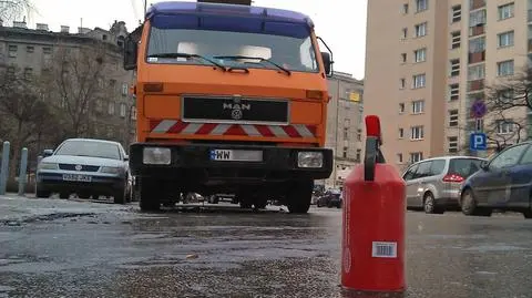 Na Żelaznej zapalił się podnośnik 