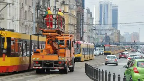 "7" zablokowała ruch w centrum. Tramwaje nie kursowały na Pragę