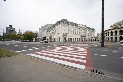  Będą światła na przejściu dla pieszych przez ulicę Marszałkowską w rejonie ulicy Senatorskiej