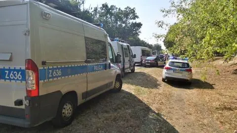 Zderzenie kilku aut w Wawrze.  Cztery osoby w szpitalu