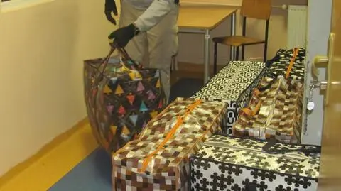 Tłumaczył, że wiezie tylko kołdry i materace. W bagażniku znaleźli też 115 kilogramów marihuany