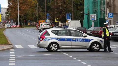 Grójecka zablokowana przez olej
