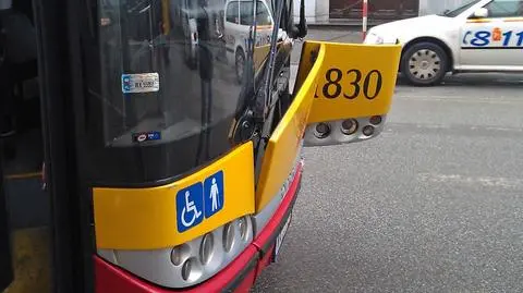 "125" zderzyło się z taksówką