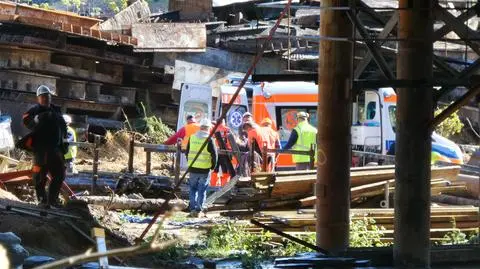 Wypadek na budowie Łazienkowskiego. Robotnik porażony prądem