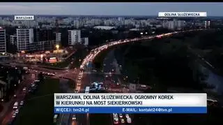 Poważne utrudnienia w ruchu po wypadku w Dolinie Służewieckiej 