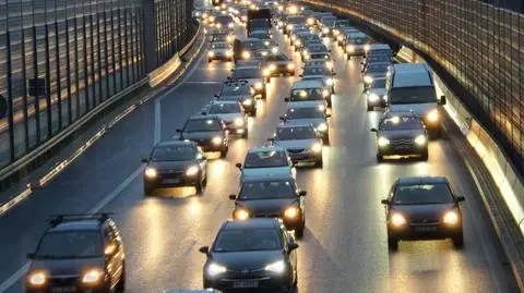 Kolizja na Żoliborzu spowodowała korek na trasie S8