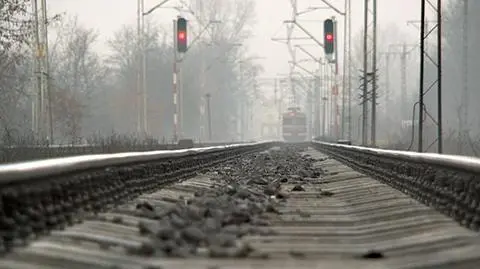 Do Pruszkowa jednym torem. Pociągi dalekobieżne opóźnione