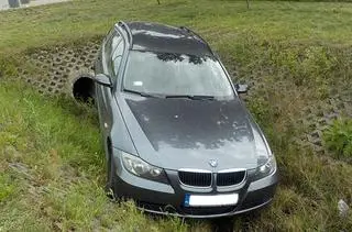 Bmw w rowie 