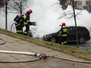 Pożar samochodów na Umińskiego