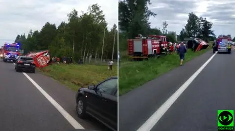 Polski Bus w rowie na krajowej "8".  Osiem osób jest lekko rannych