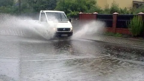 Kolejne ulice pod wodą