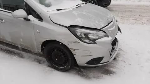 Jedna osoba w szpitalu po zderzeniu na Wale Miedzeszyńskim