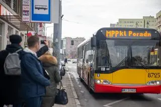 Mobilny Punkt Poradnictwa dla osób bezdomnych (zdjęcie z 2019 roku)