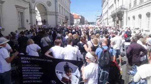 Nie chcą szczepić dzieci. Protestowali