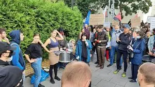 Protest przed siedzibą Straży Granicznej